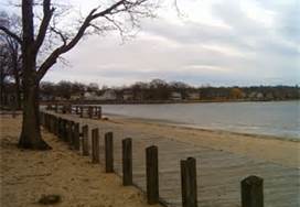 Beautiful trial next to golf course in Connectcut